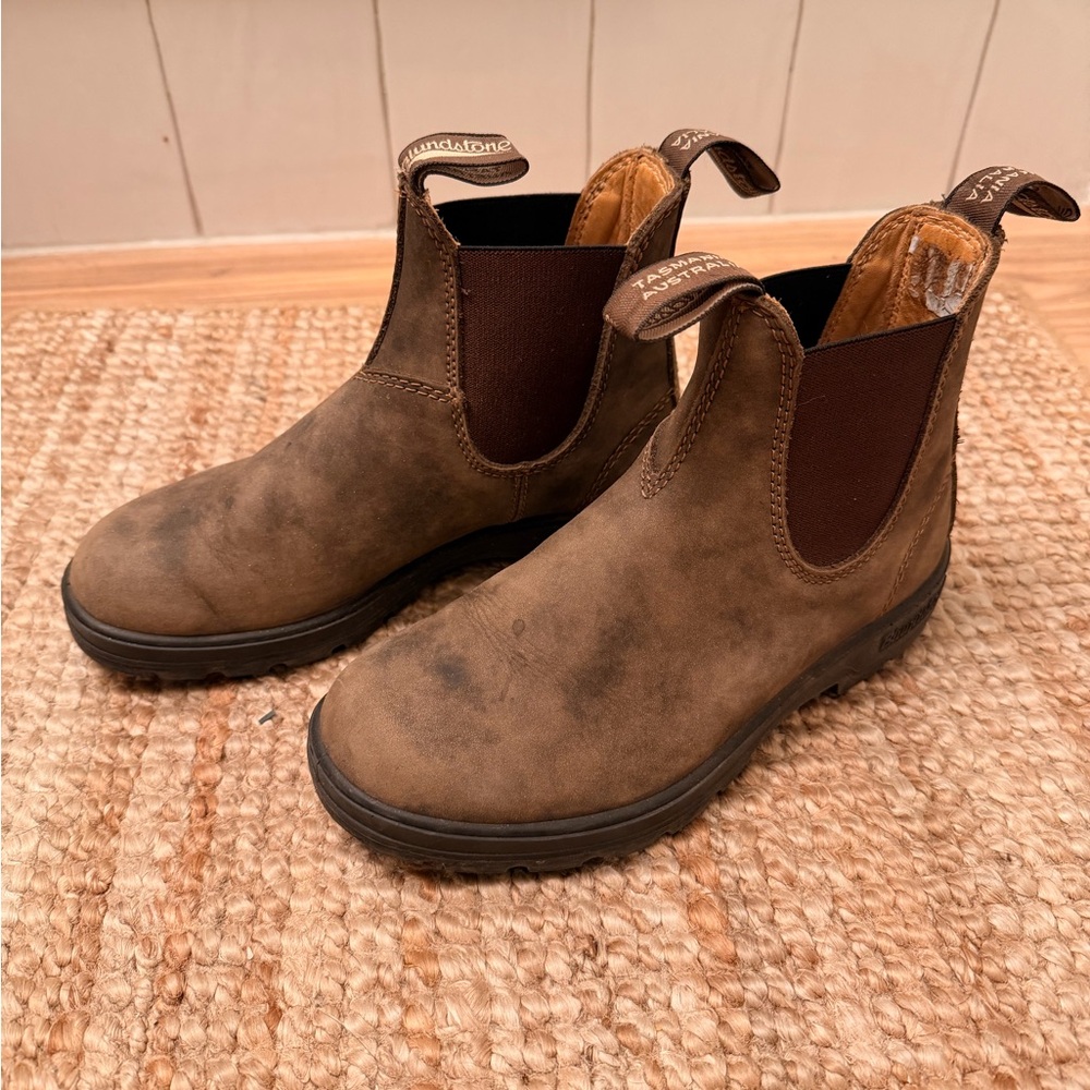 Blundstone Rustic Brown Chelsea Boots